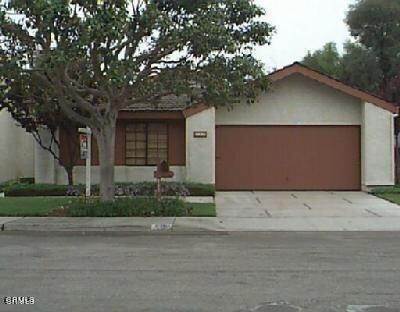 Single Family Homes en 532 Village Road Port Hueneme, California 93041 Estados Unidos
