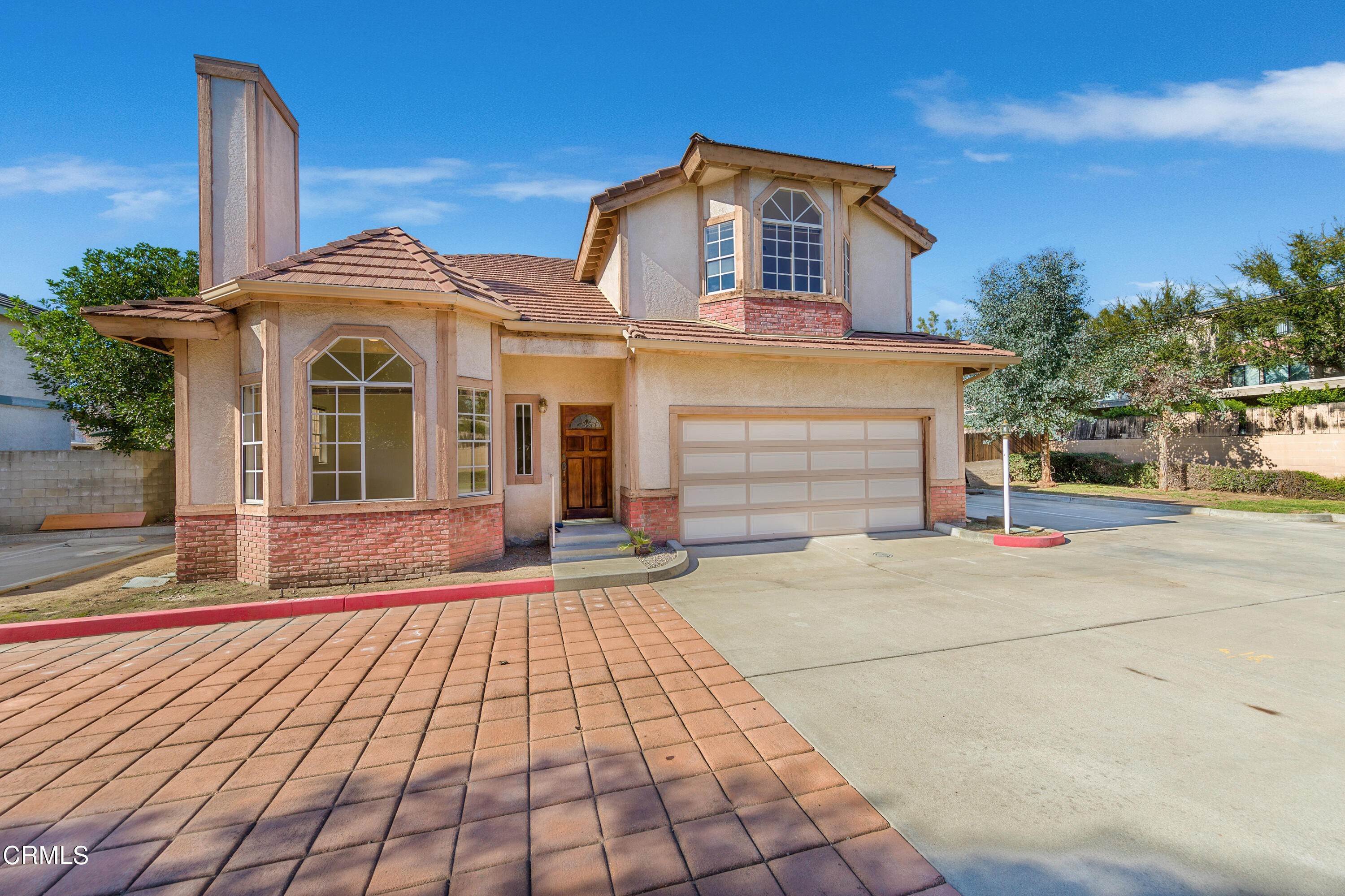 Single Family Homes 为 销售 在 11625 Hallwood Drive El Monte, 加利福尼亚州 91732 美国