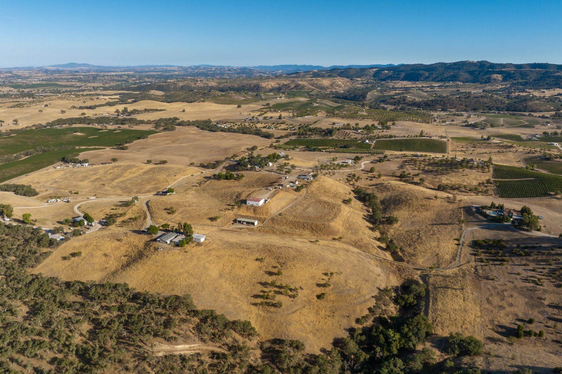 Single Family Homes for Sale at Extraordinary 40± acre Westside Property 6060 Mustard Creek Road Paso Robles, California 93446 United States