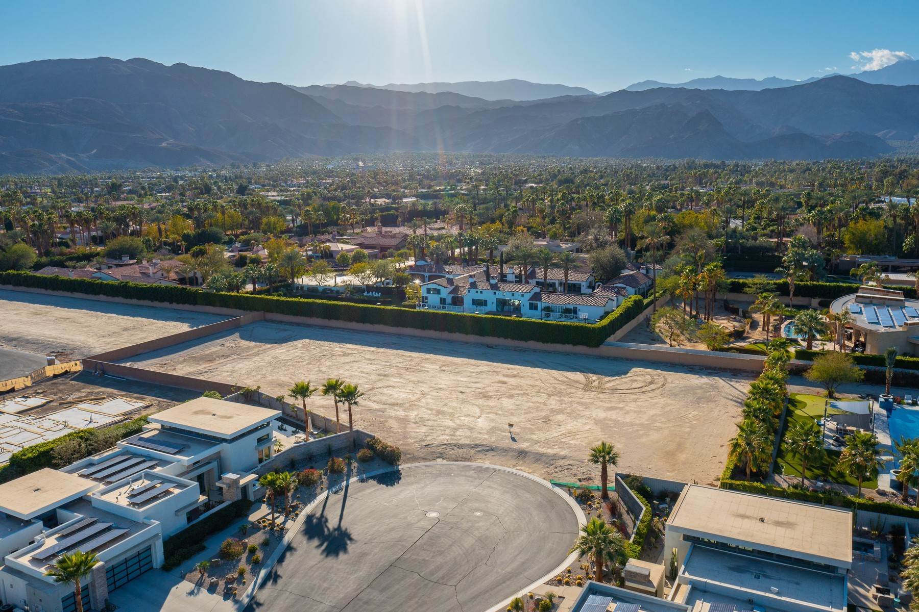 Land for Sale at Exclusive Private Lot in Rancho Mirage 00 Emerald Court Rancho Mirage, California 92270 United States