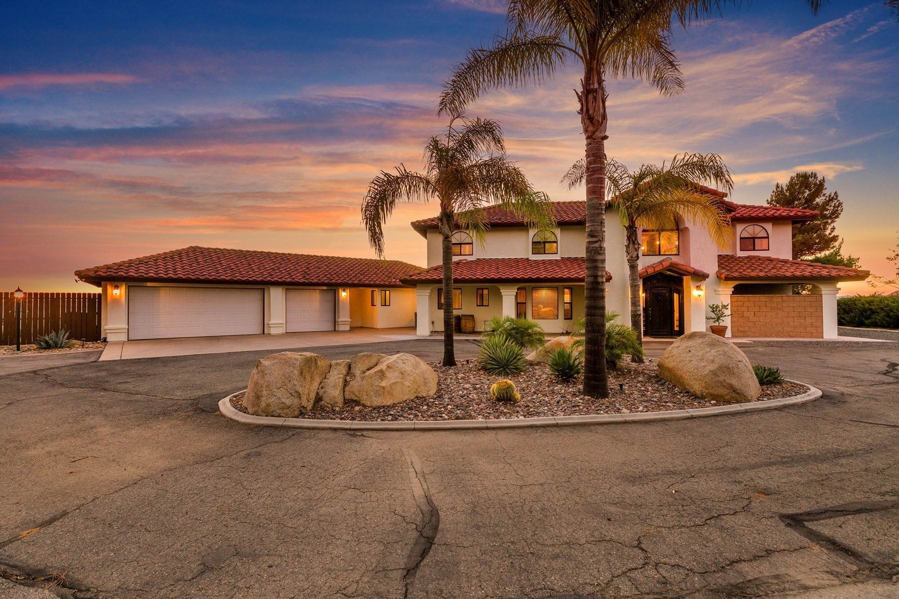 Single Family Homes 为 销售 在 40160 Via Verano 特曼库拉, 加利福尼亚州 92592 美国
