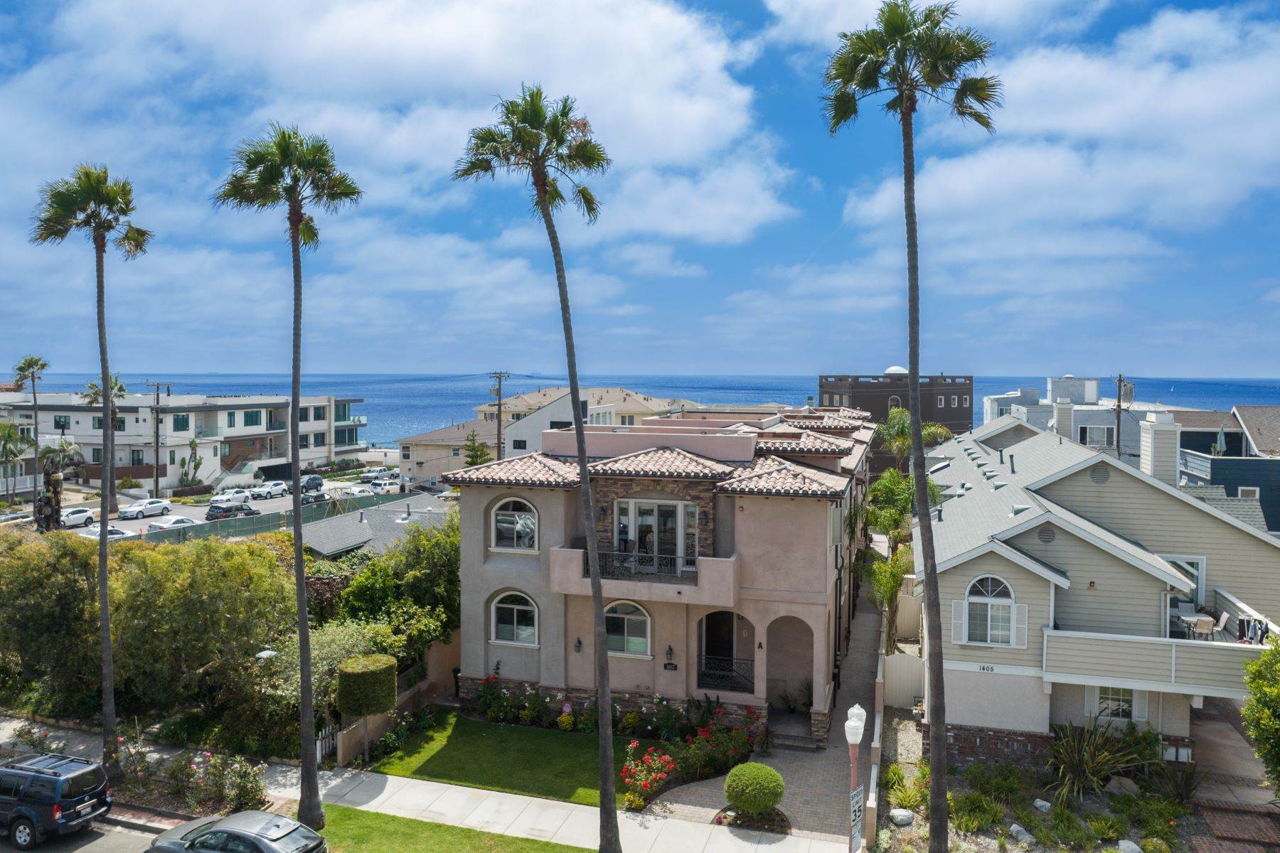 Townhouse for Sale at 1407 South Catalina Avenue Unit A, Redondo Beach, CA 90277 1407 South Catalina Avenue Unit A Redondo Beach, California 90277 United States