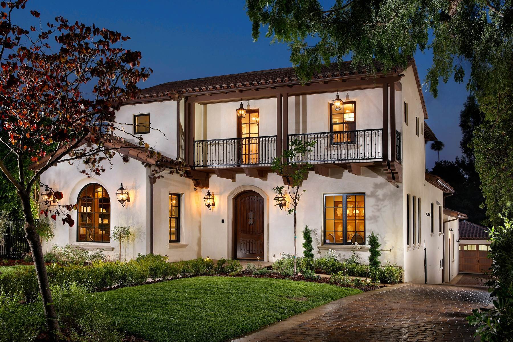 Single Family Homes for Sale at 2016 San Marino Home 1725 Chelsea Road San Marino, California 91108 United States
