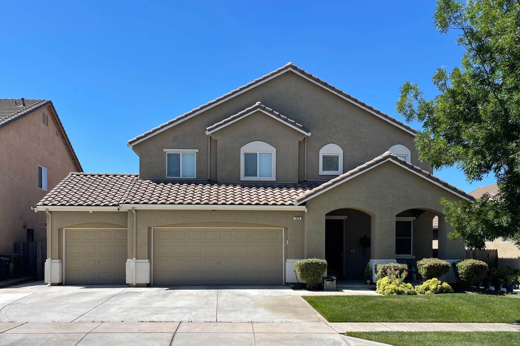 Single Family Homes por un Venta en 626 Asilomar Avenue Soledad, California 93960 Estados Unidos